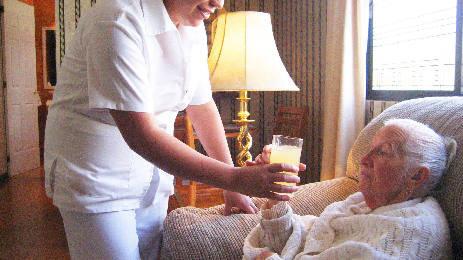 Asilo de ancianos y residencia para adultos mayores 46